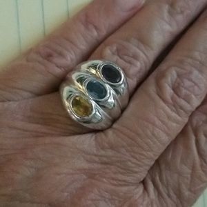 Multi stone ring